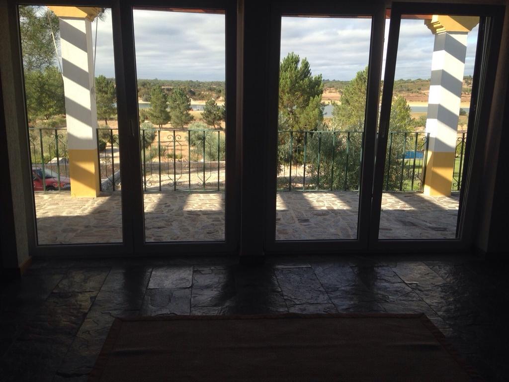 Monte Da Barragem Hotel มอนตาจิล ห้อง รูปภาพ