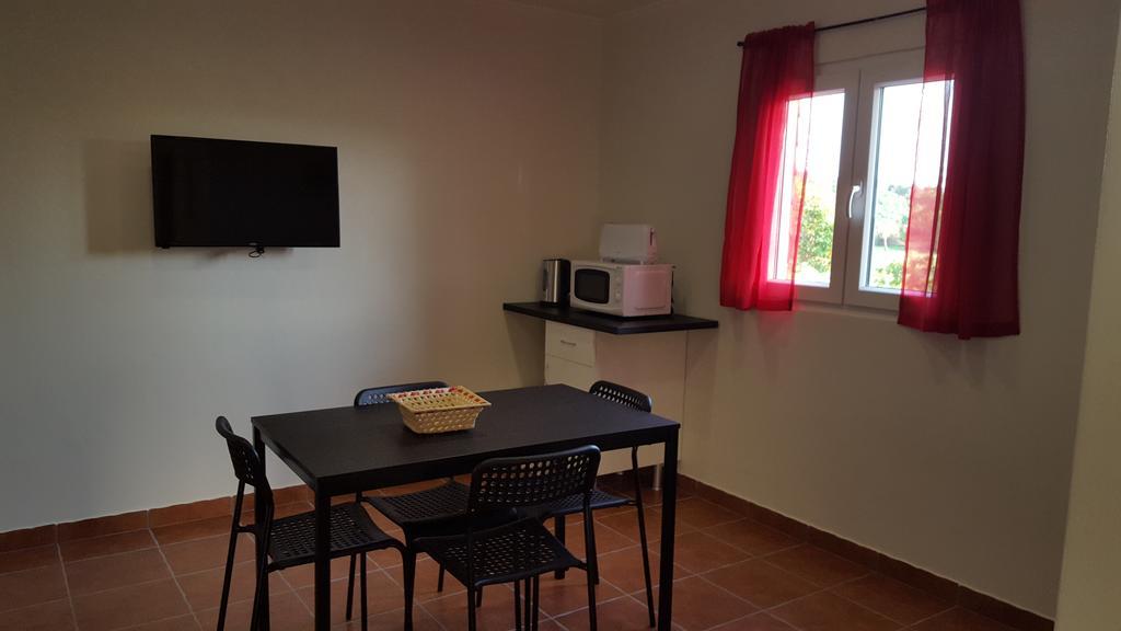 Monte Da Barragem Hotel มอนตาจิล ภายนอก รูปภาพ